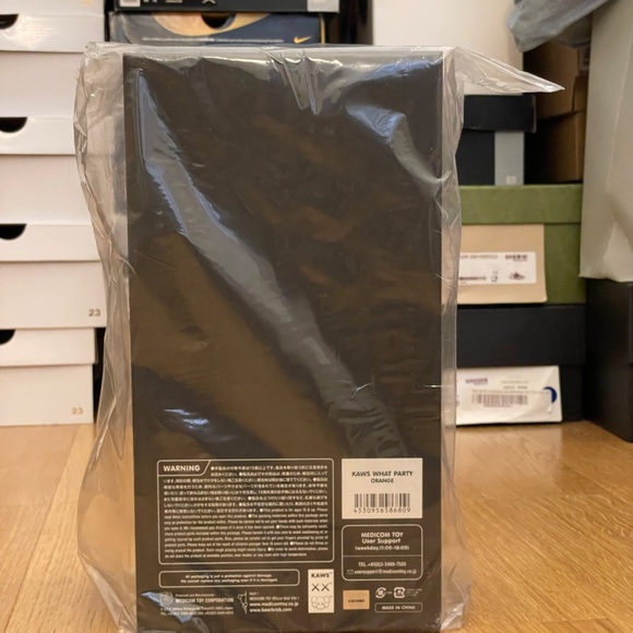 Kaws What Party Vinyl Figure Orange Open Edition - Picture 3 of 3